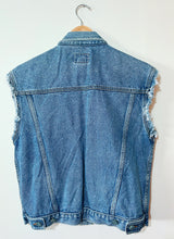 Load image into Gallery viewer, Vintage Calvin Klein Denim Vest Jacket
