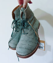Load image into Gallery viewer, Magnolia Pearl Handmade Frida Bojangles Boots
